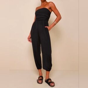 Lulus Flawless Comfort Black Ruched Strapless Jogger Jumpsuit, Size XS